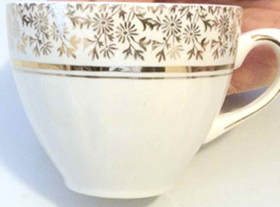 MEA367 Flat Cup by Alfred Meakin-1