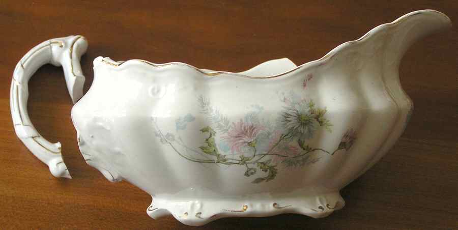 MAD243 Gravy Boat by John Maddock & Sons-1