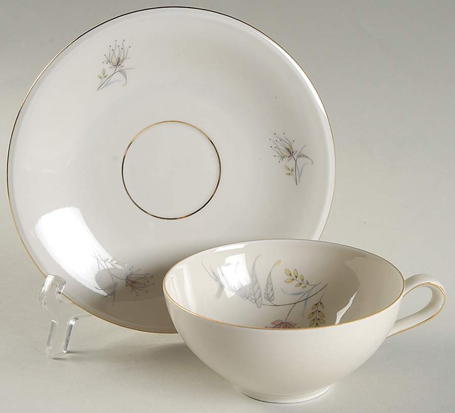 MIT324 Flat Cup & Saucer Set by Mitterteich-1