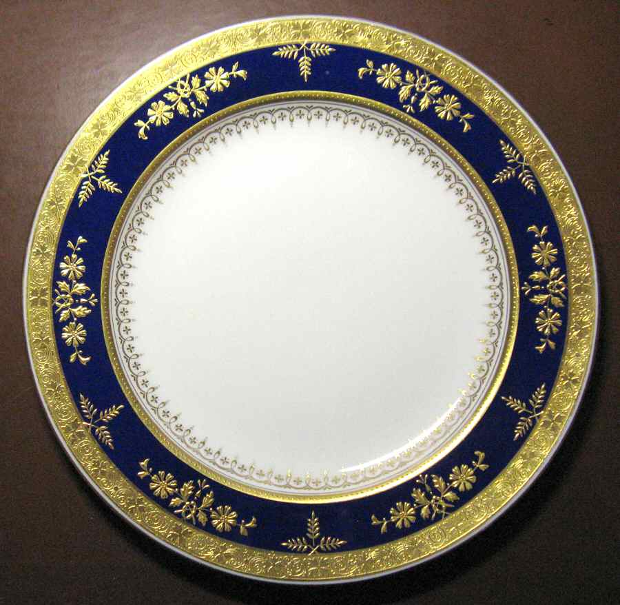 G7198 Dinner Plate by Minton-1