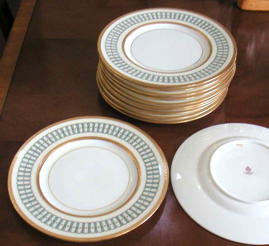 Pa860 Dinner Plate by Minton-1