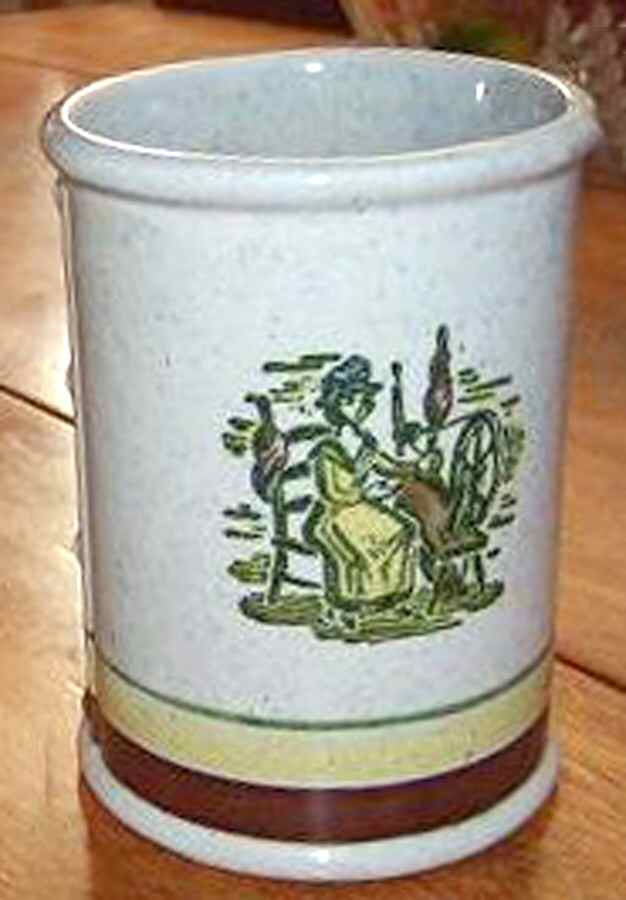 Colonial Series Small Canister No Lid by Metlox - Poppytrail - Vernon-1