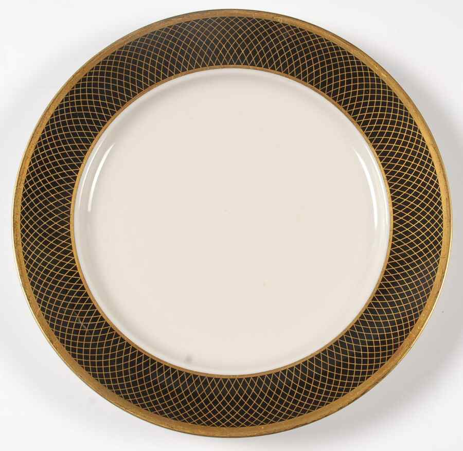 MYR62 Black Dinner Plate by Mayer (American)-1