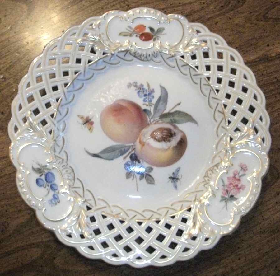 MSS200 Rim Soup Bowl by Meissen (Germany)-1