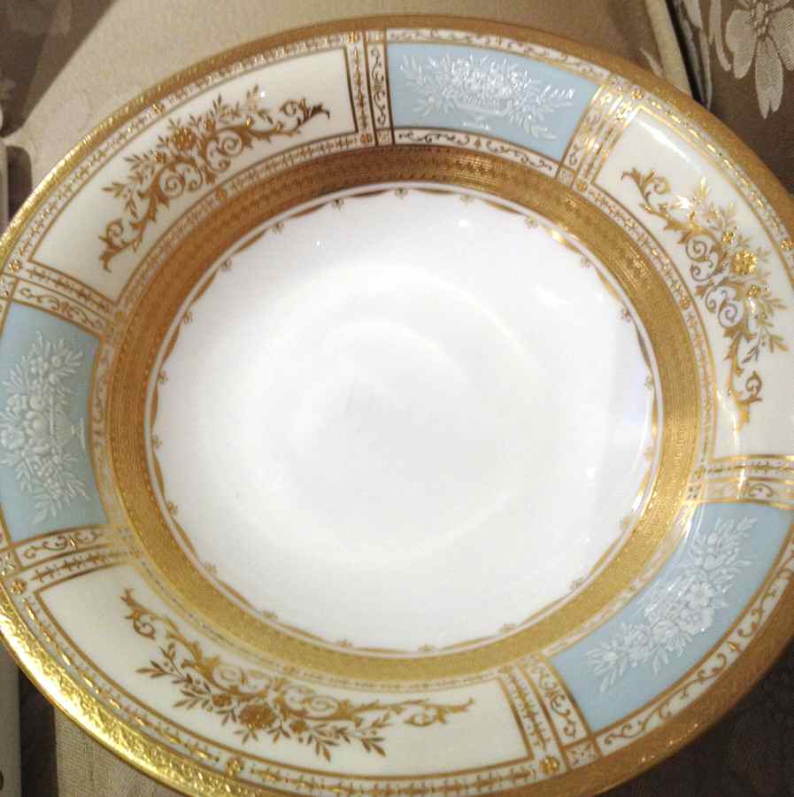 H5321 Dinner Plate by Minton-1