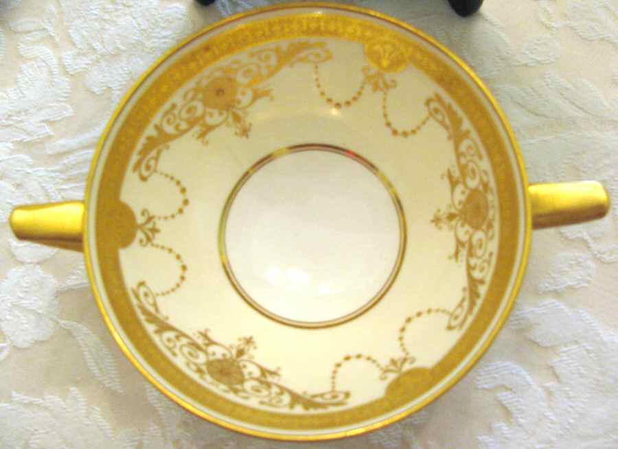 PA1344E Footed Cream Soup Bowl by Minton-1