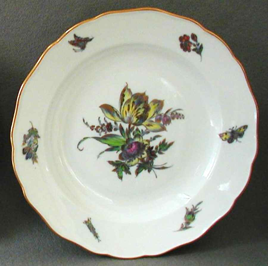 C379M Dinner Plate by Meissen (Germany)-1
