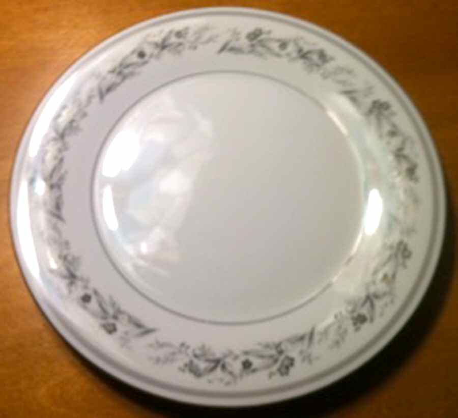 MAF16 Dinner Plate by Mayfair (Japan)-1