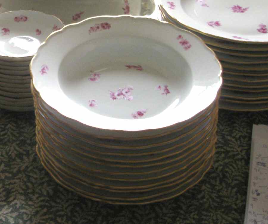 MSS201 Rim Soup Bowl by Meissen (Germany)-1