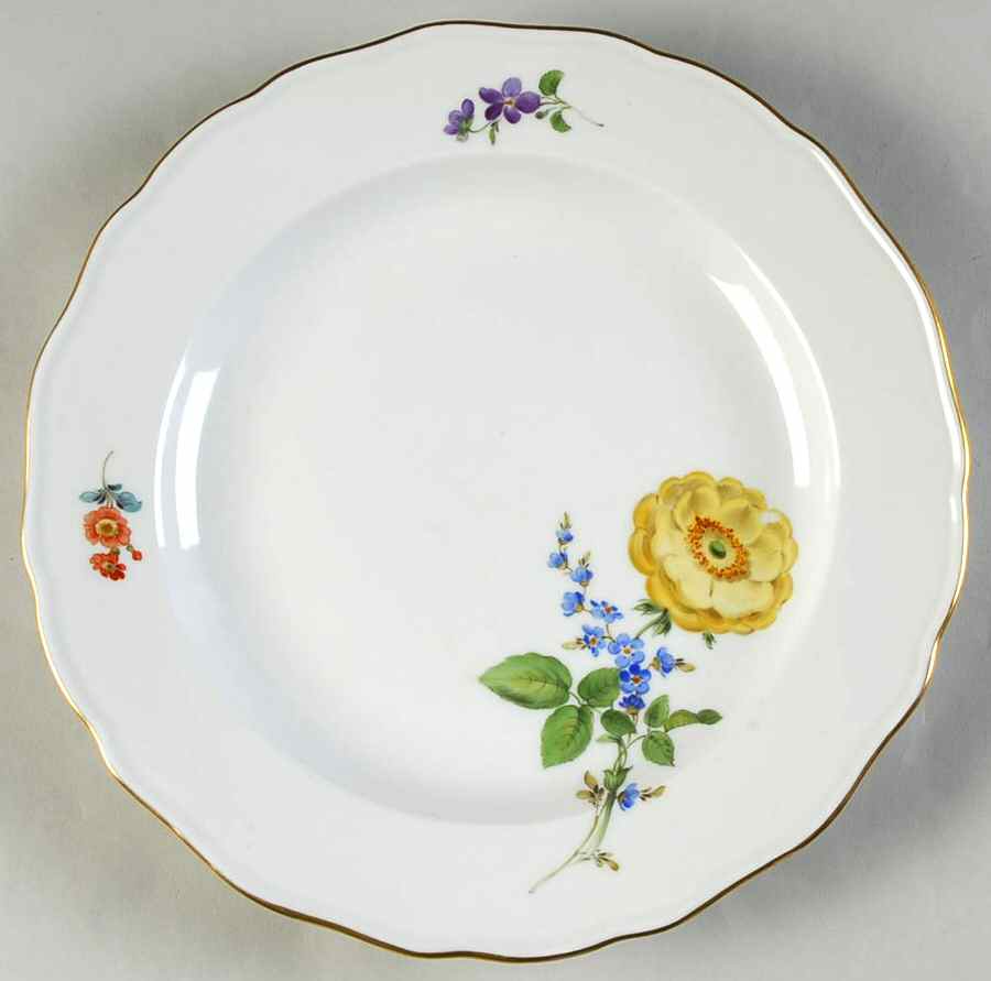 167-424 Dinner Plate by Meissen (Germany)-1