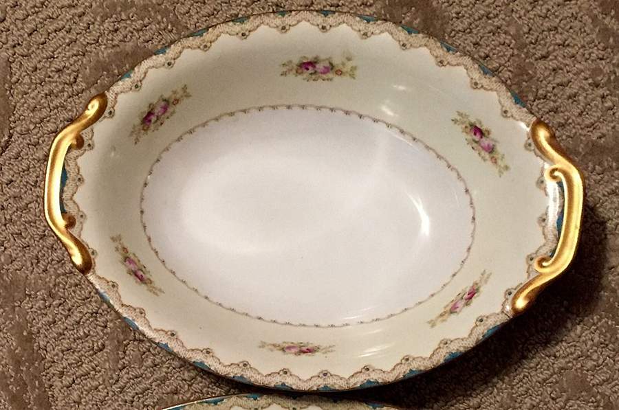 MEI1180 9" Oval Vegetable Bowl by Meito-1
