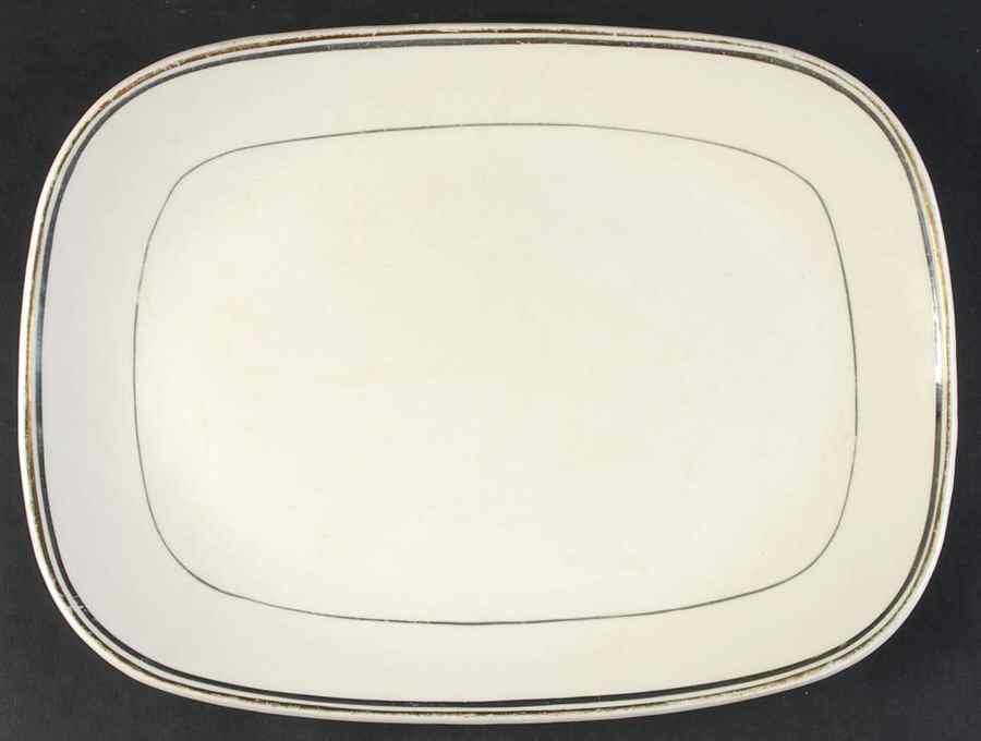 MEK325 11" Oval Serving Platter by J & G Meakin-1