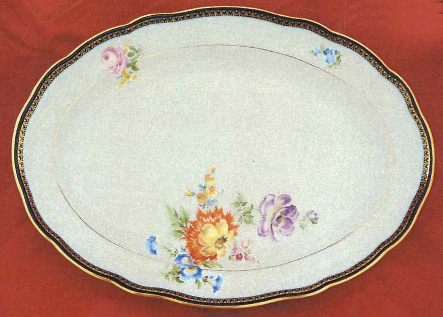 111120 16" Oval Serving Platter by Meissen (Germany)-1