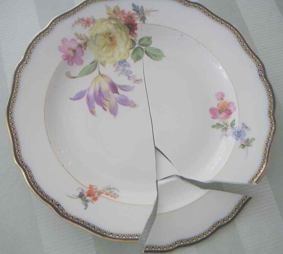 111120 Dinner Plate by Meissen (Germany)-1