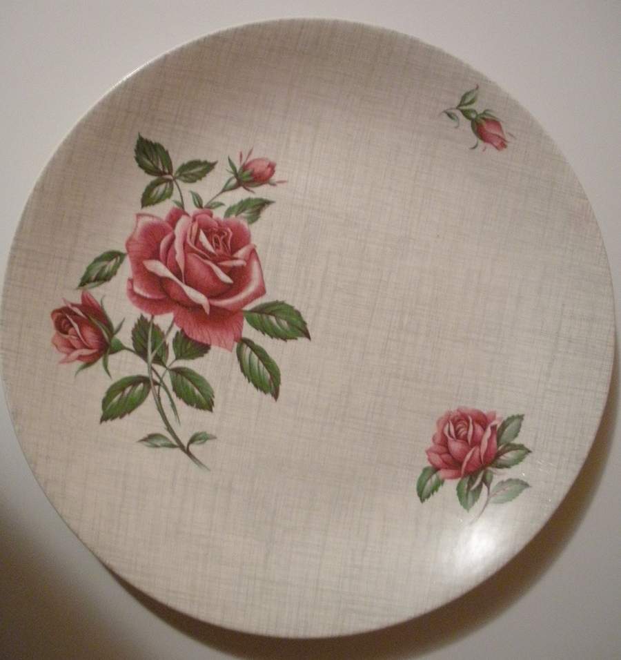 Carmen Dinner Plate by J & G Meakin-1