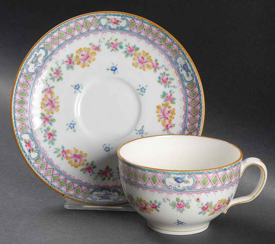B816 Footed Cup & Saucer Set by Minton-1
