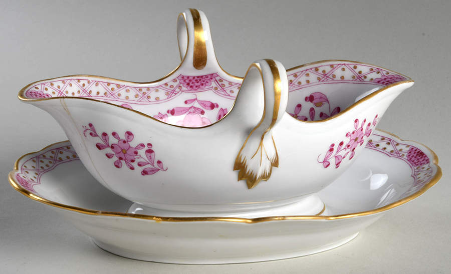 343410 Gravy Boat with Attached Underplate by Meissen (Germany)-1