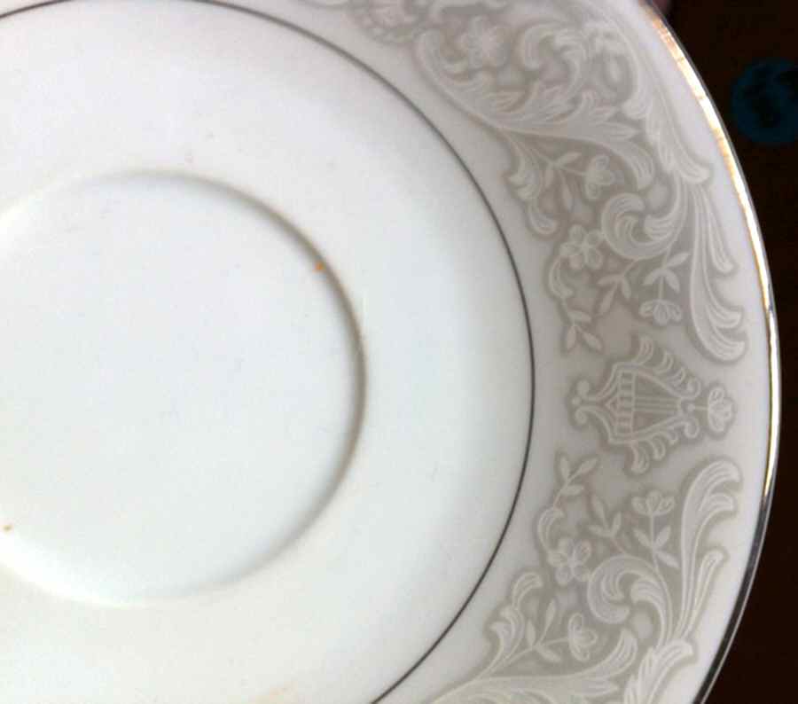 MOM18 Saucer by Momoyama-1