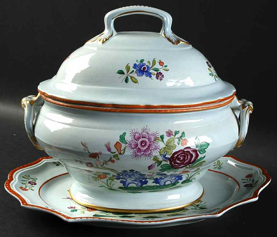 MOT60 Oval Tureen & Lid with Underplate by Mottahedeh-1