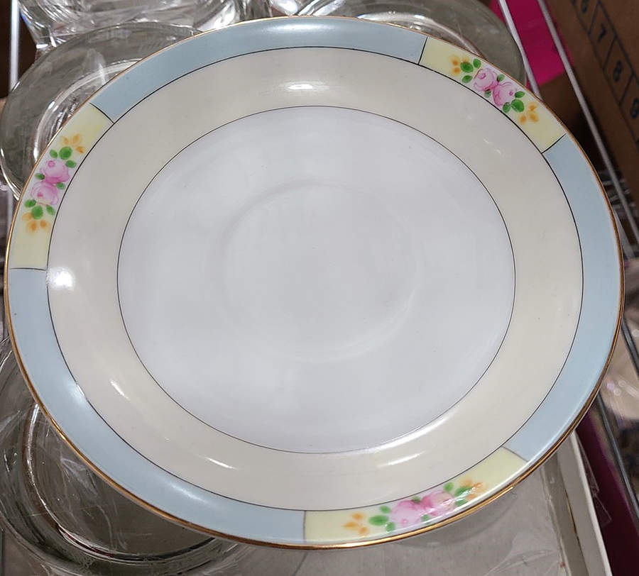 Orlando Saucer by Meito-1