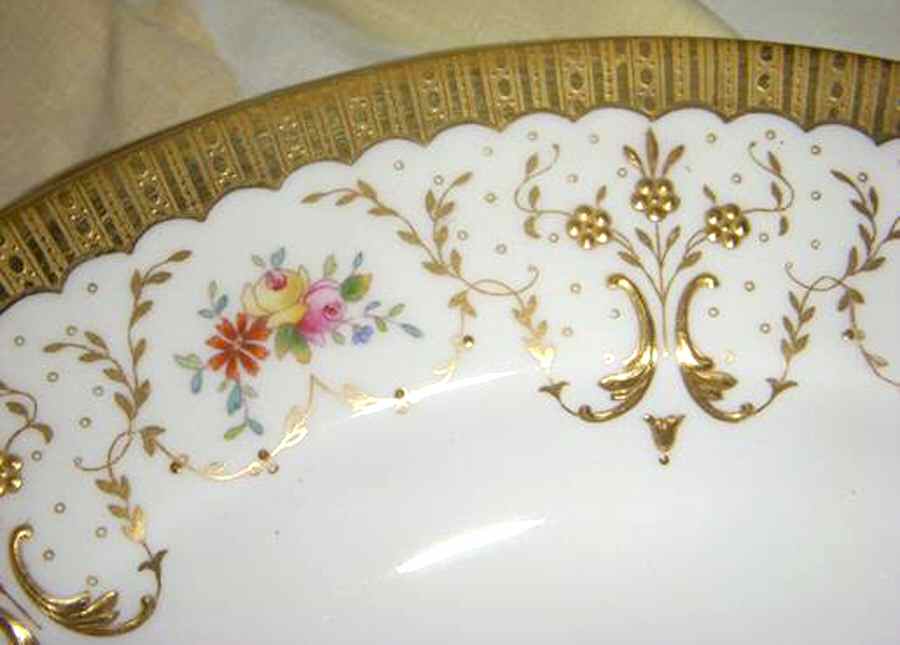 M303 Dinner Plate by Minton-1