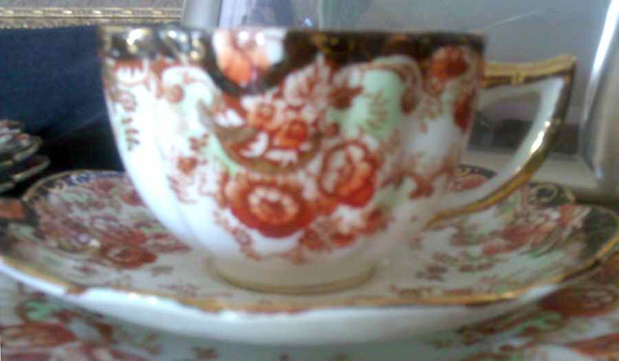 MEL43 Footed Cup & Saucer Set by Melba-1