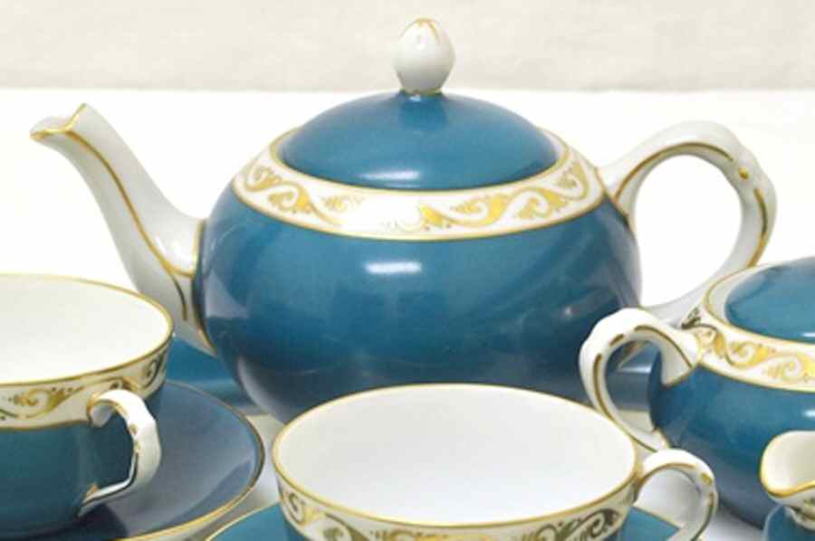 MHS2 Teapot & Lid by Matthes&Ebel-1