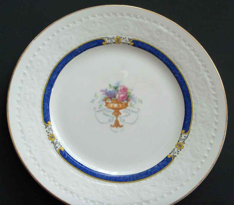 MEA382 Dinner Plate by Alfred Meakin-1