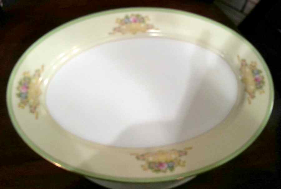Green 14" Oval Serving Platter by Meito-1