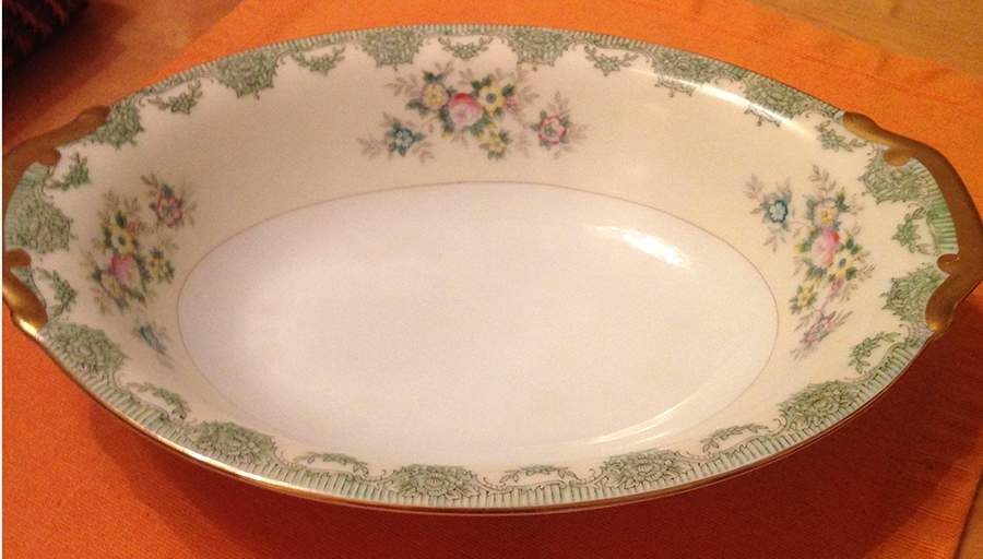 MEI1200 10" Oval Vegetable Bowl by Meito-1