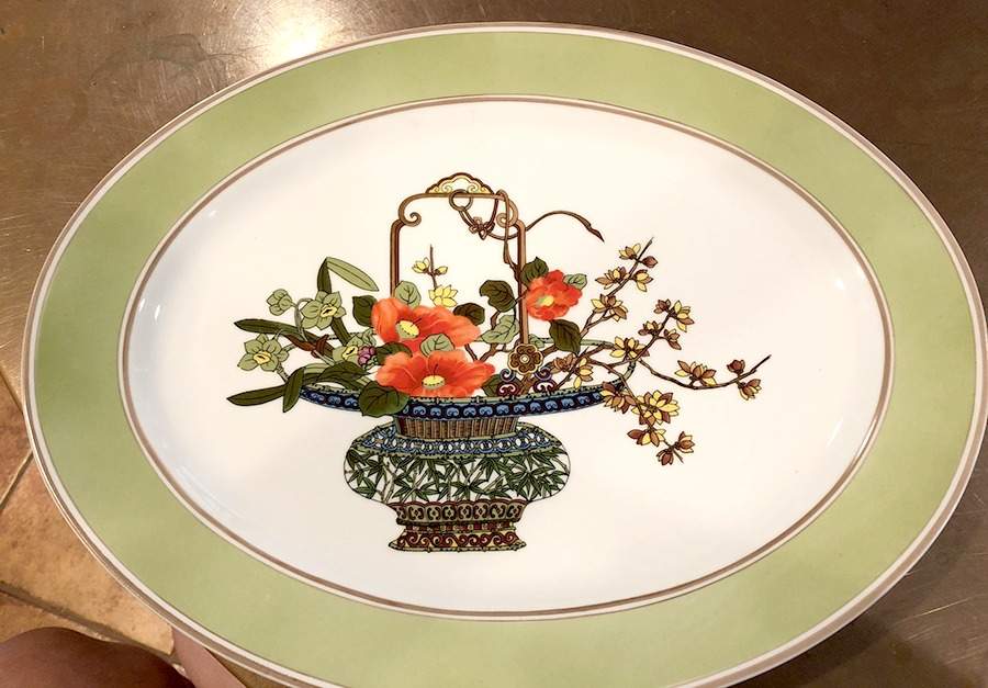 Macao (Chinese Woodblock) 16" Oval Serving Platter by Mottahedeh-1