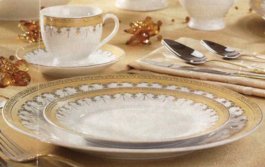 MDV1 Dinner Plate by Midnight Velvet-1