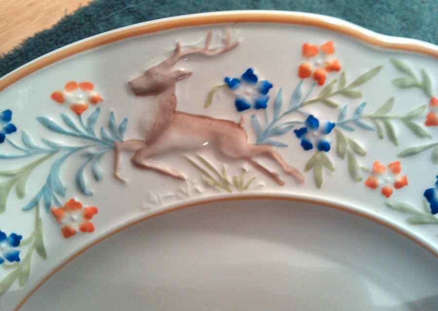 MEK333 Dinner Plate by J & G Meakin-1