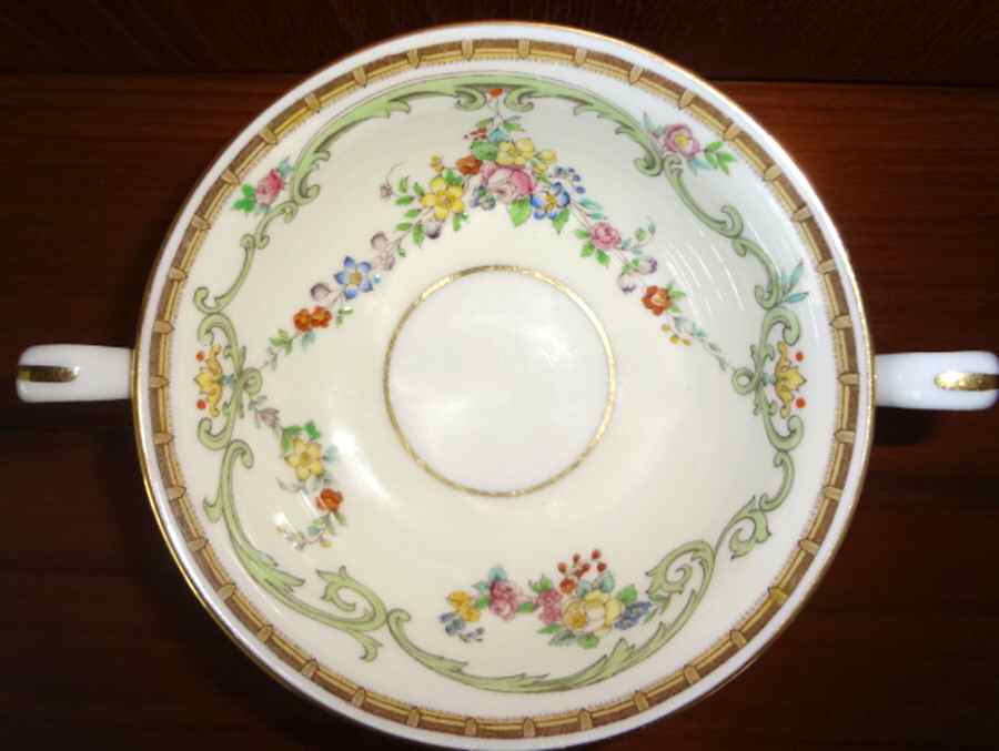 B1272 Footed Cream Soup Bowl by Minton-1
