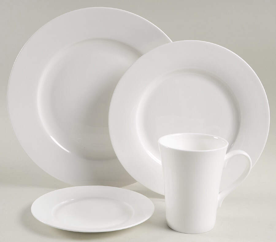 Lucerne White (Delray) 32 Piece Estate Set by Mikasa-1