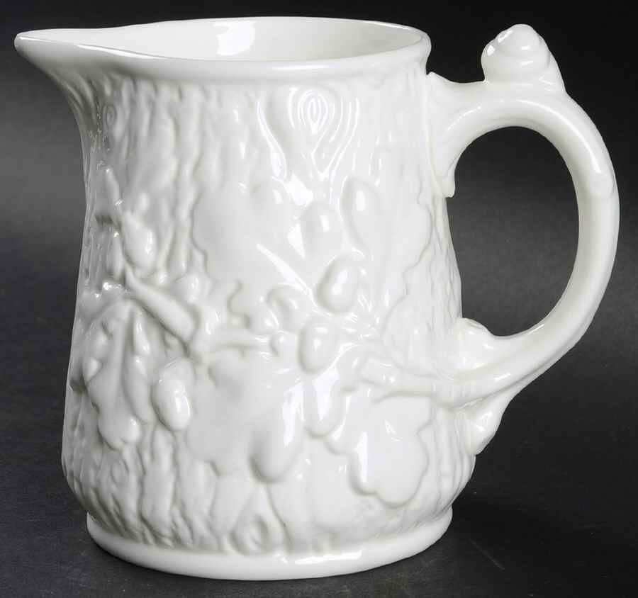 Oa2215 Creamer by Minton-1