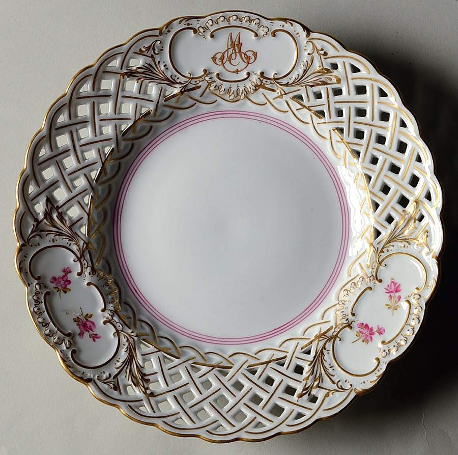 MSS213 Salad Plate by Meissen (Germany)-1