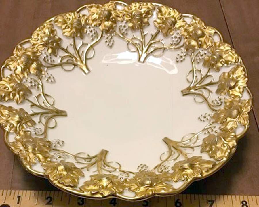 MSS215 8" Round Vegetable Bowl by Meissen (Germany)-1