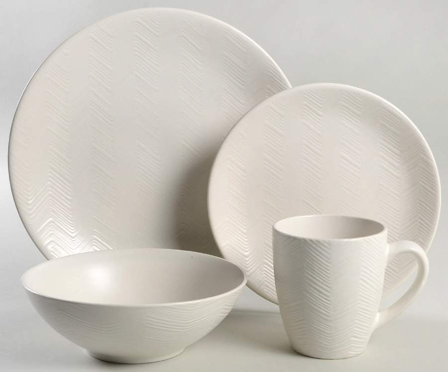 Ridgewood White 4 Piece Place Setting by Mikasa-1