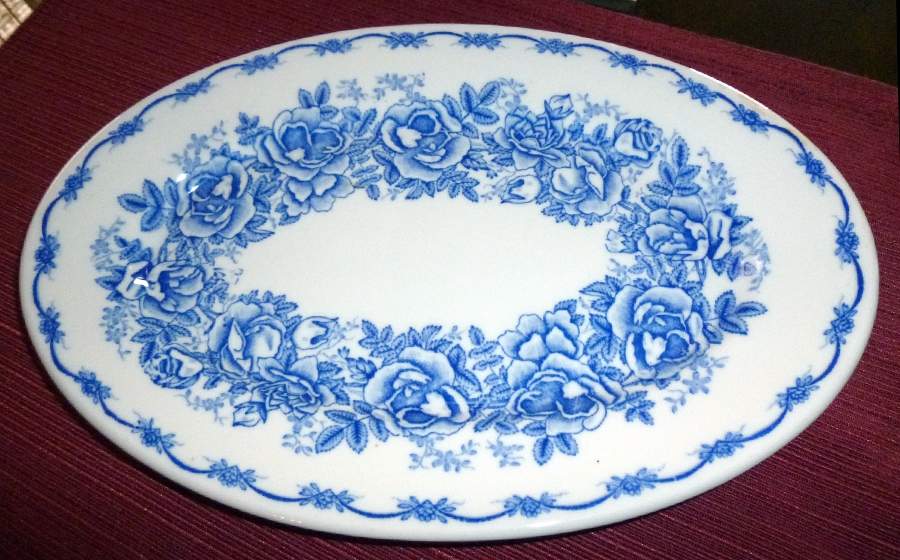 MCN71 13" Oval Serving Platter by McNicol-1