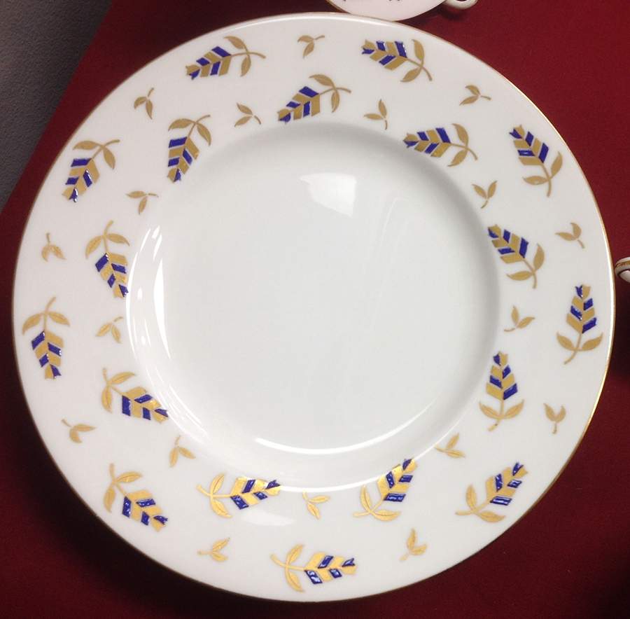 M320 Dinner Plate by Minton-1