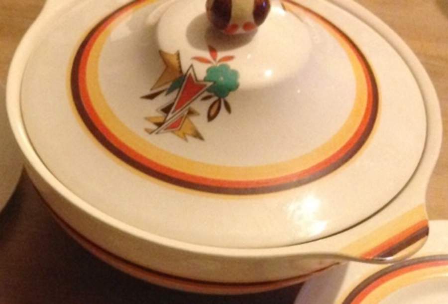 4431 Round Covered Vegetable by John Maddock & Sons-1