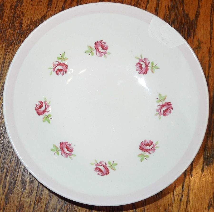 MEK406 Saucer by J & G Meakin-1
