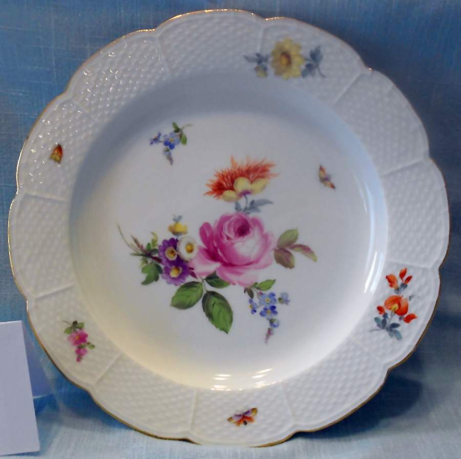 MSS224 Salad Plate by Meissen (Germany)-1