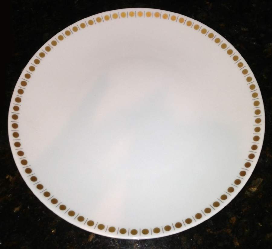 MTE7 Dinner Plate by Margarete-1