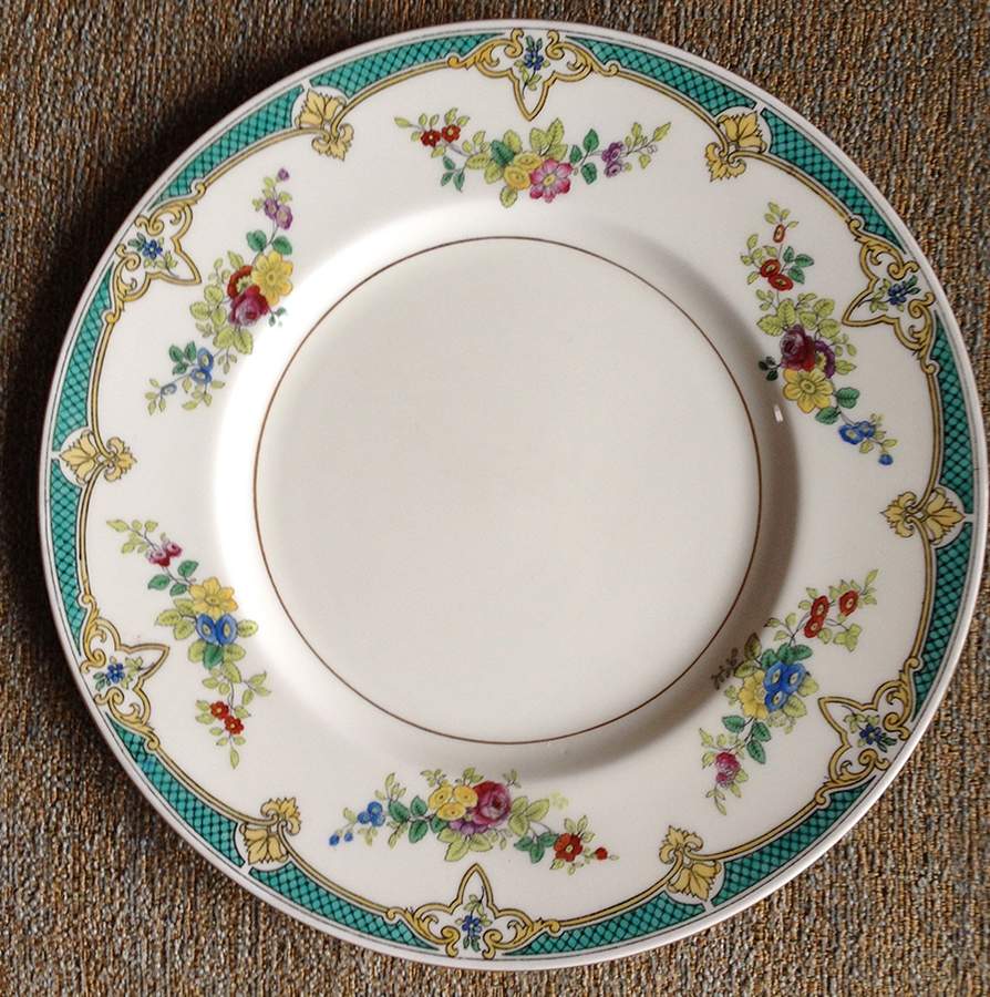 H3325 Dinner Plate by Minton-1
