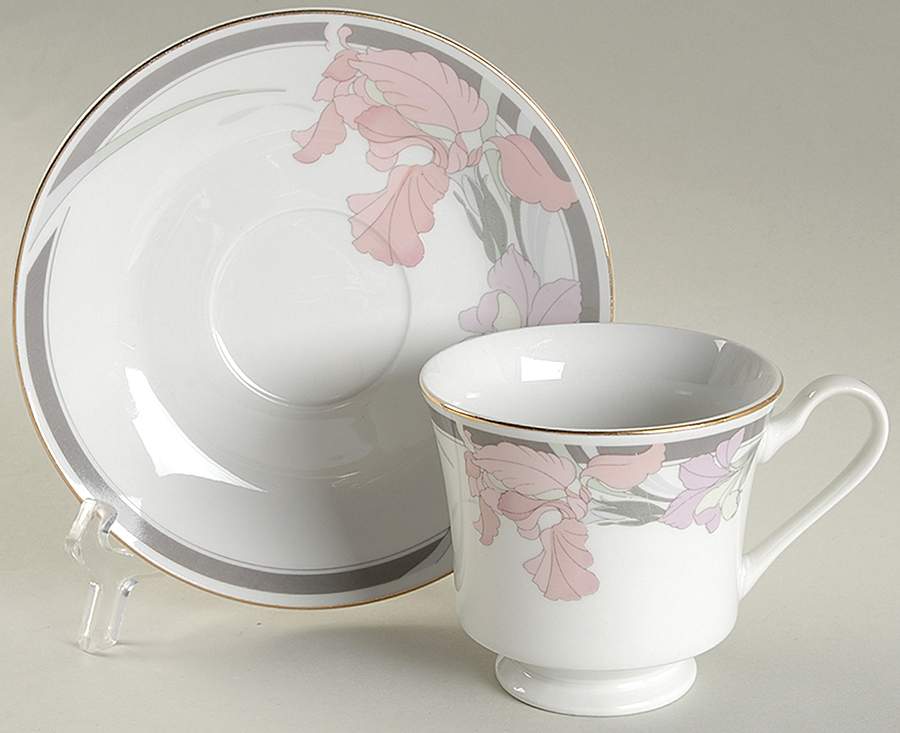 M5B1 Footed Cup & Saucer Set by Marboro-1