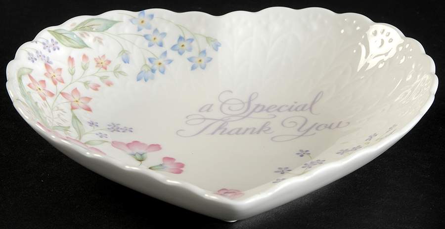 A Special Thank You Heart Shaped Dish by Mikasa-1