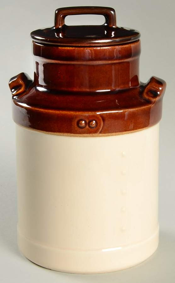 MCC19 Medium Canister & Lid by Nelson McCoy-1