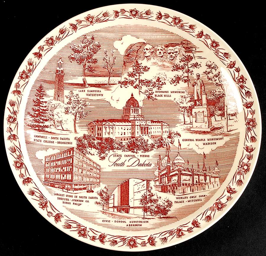 South Dakota Dinner Plate by Metlox - Poppytrail - Vernon-1